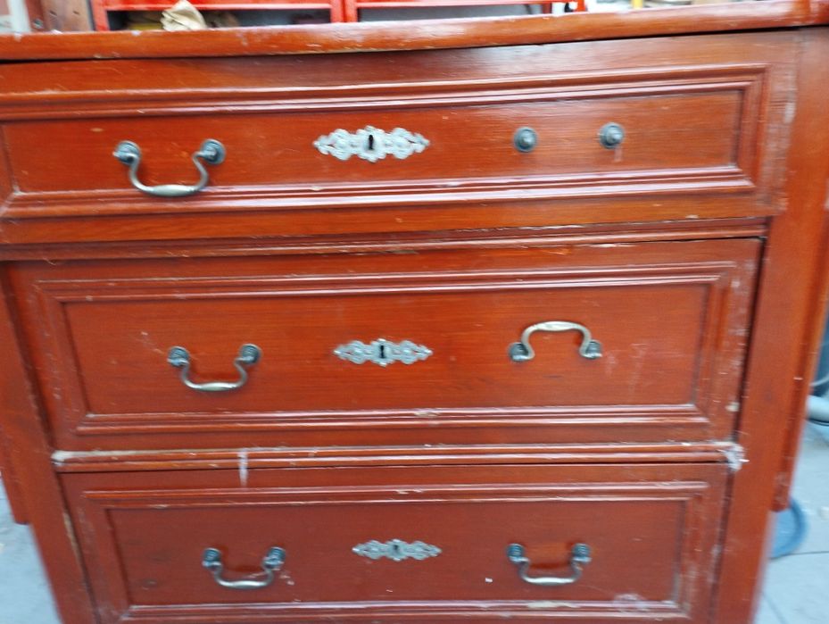 Drewniana Komoda do renowacji