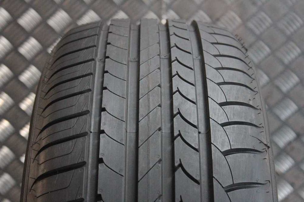 225/55/16 Goodyear EfficientGrip 225/55 R16 jak nowa