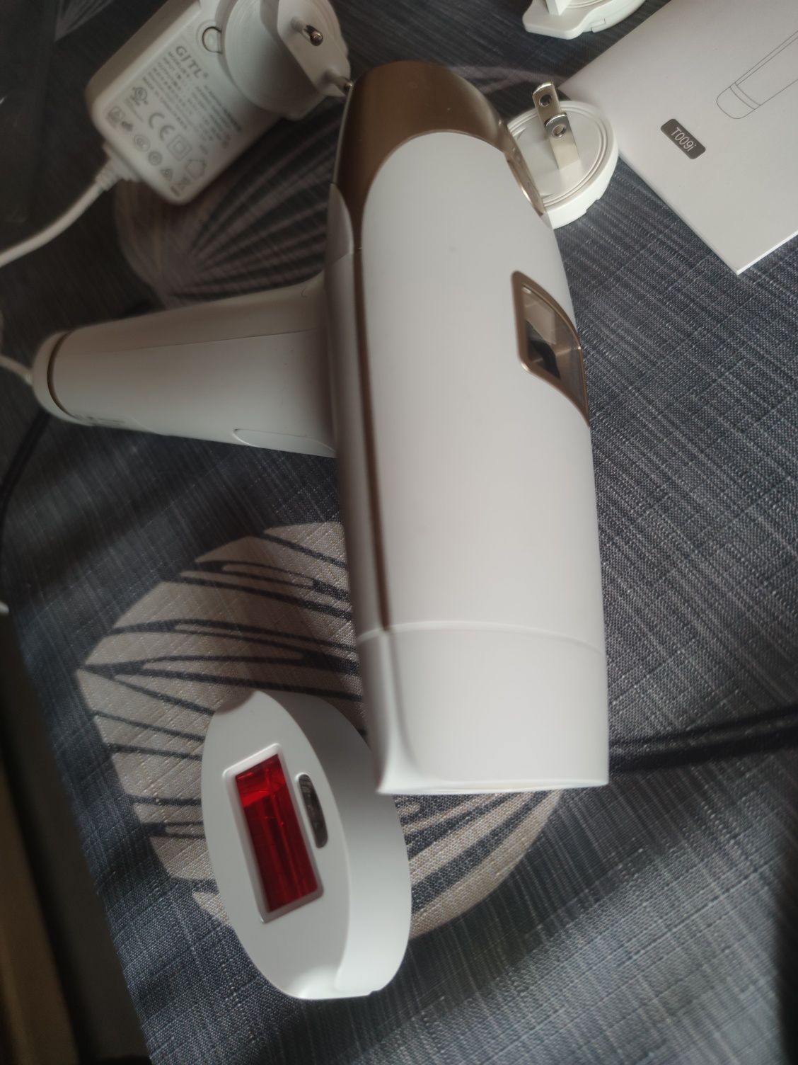 Depilator laserowy IPL LESCOLTON T009i