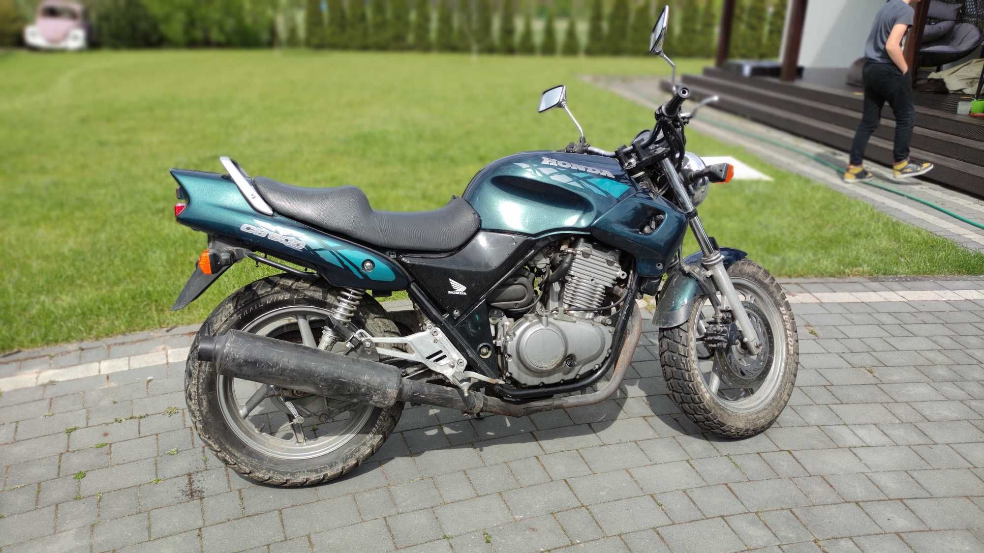 Honda CB500 zarejestrowana, uszkodzona, OC + PT aktualne