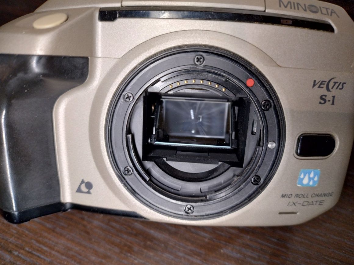 Minolta Vectis S1