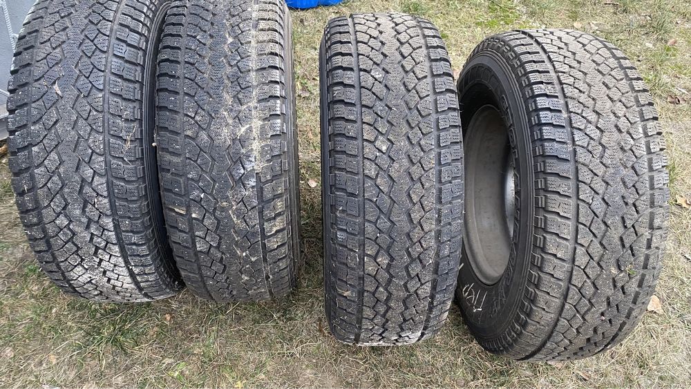 Резина Yokohama Geolandar 275/70R16