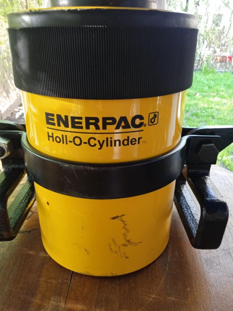 Cylinder Siłownik Przelotowy 60 ton 700 bar RCH603 ENERPAC