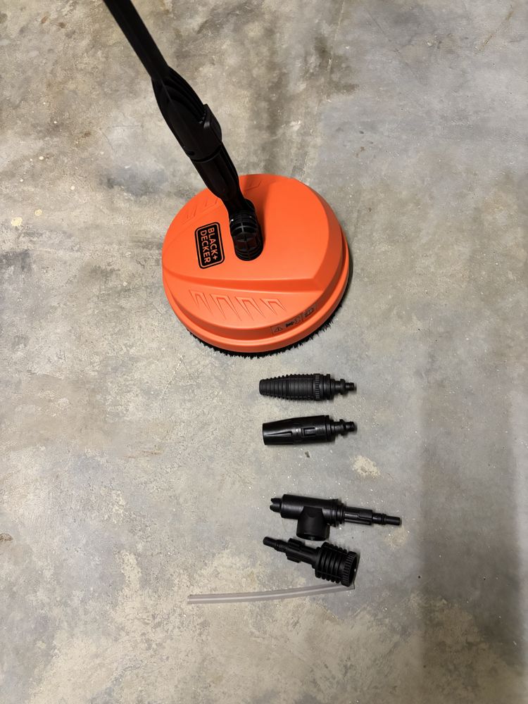 Limpa terraços Black&Decker/Bosch