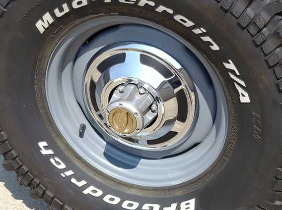 Jante Toyota Land cruiser BJ40 com molas