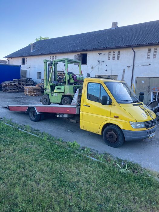 Auto Laweta 12DMC  3,5DMC wynajme zrobie usługe