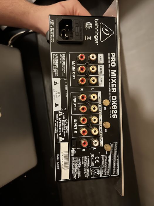 Mixer Behringer DX626