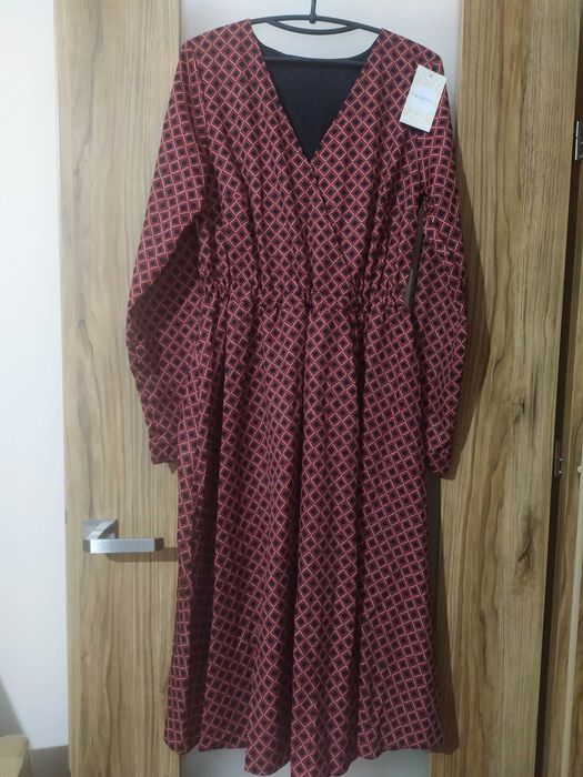 Sukienka brązowa w romby Kartes Maja 348-1