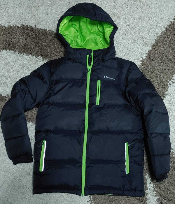 Детские зимние курточки.