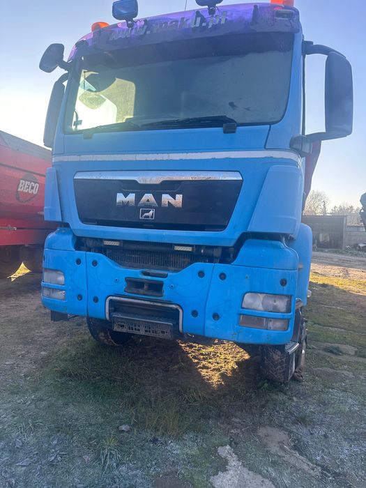 Ciagnik siodłowy MAN 4x4