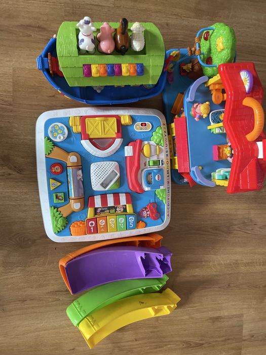 Odkrywczy domek, arka noego, stolik fisher price