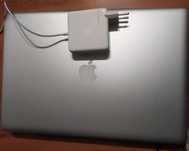 Macbook Pro 17-inch 4 core intel  i7 2760qm