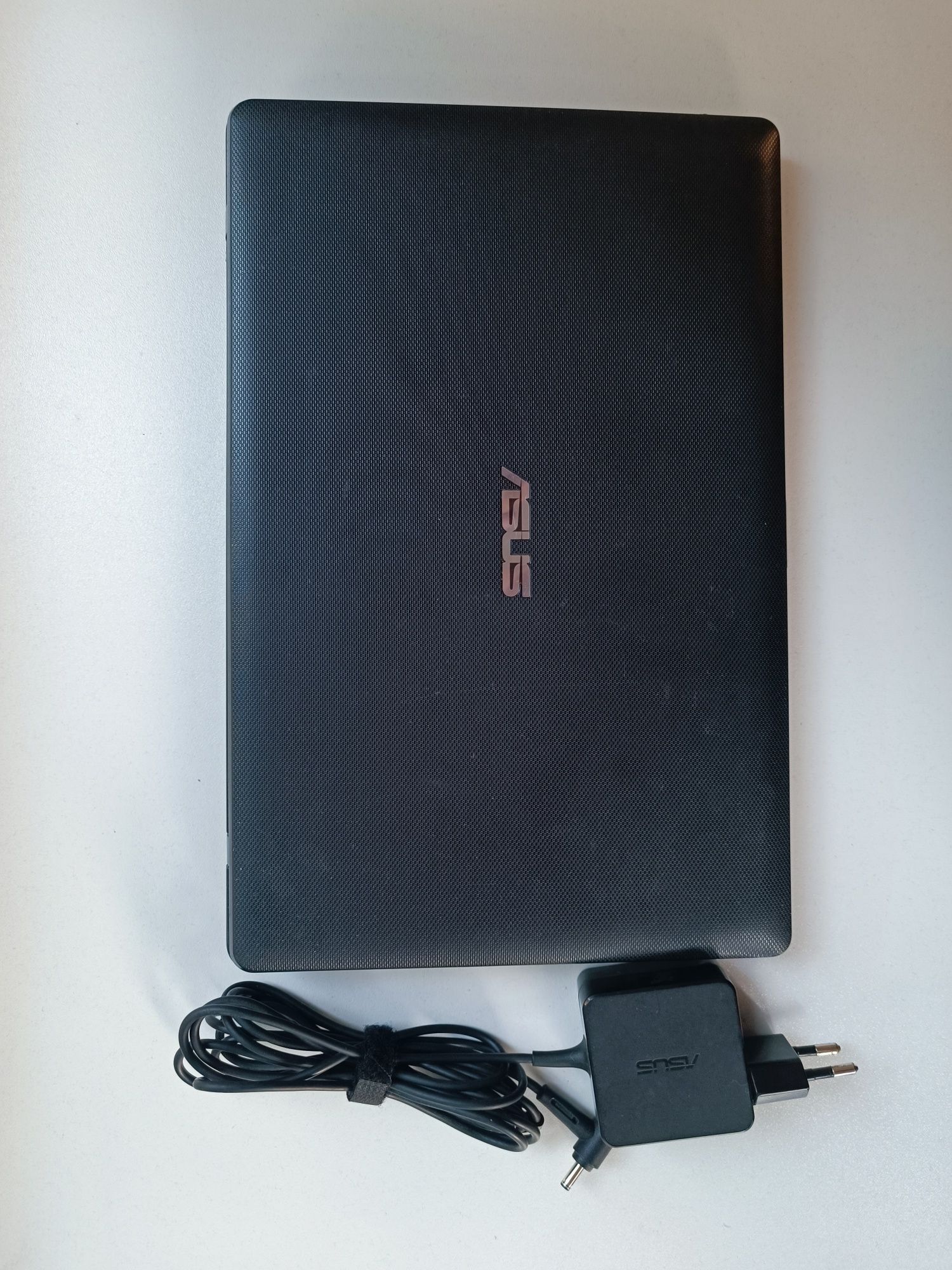 ASUS X200CA Notebook PC