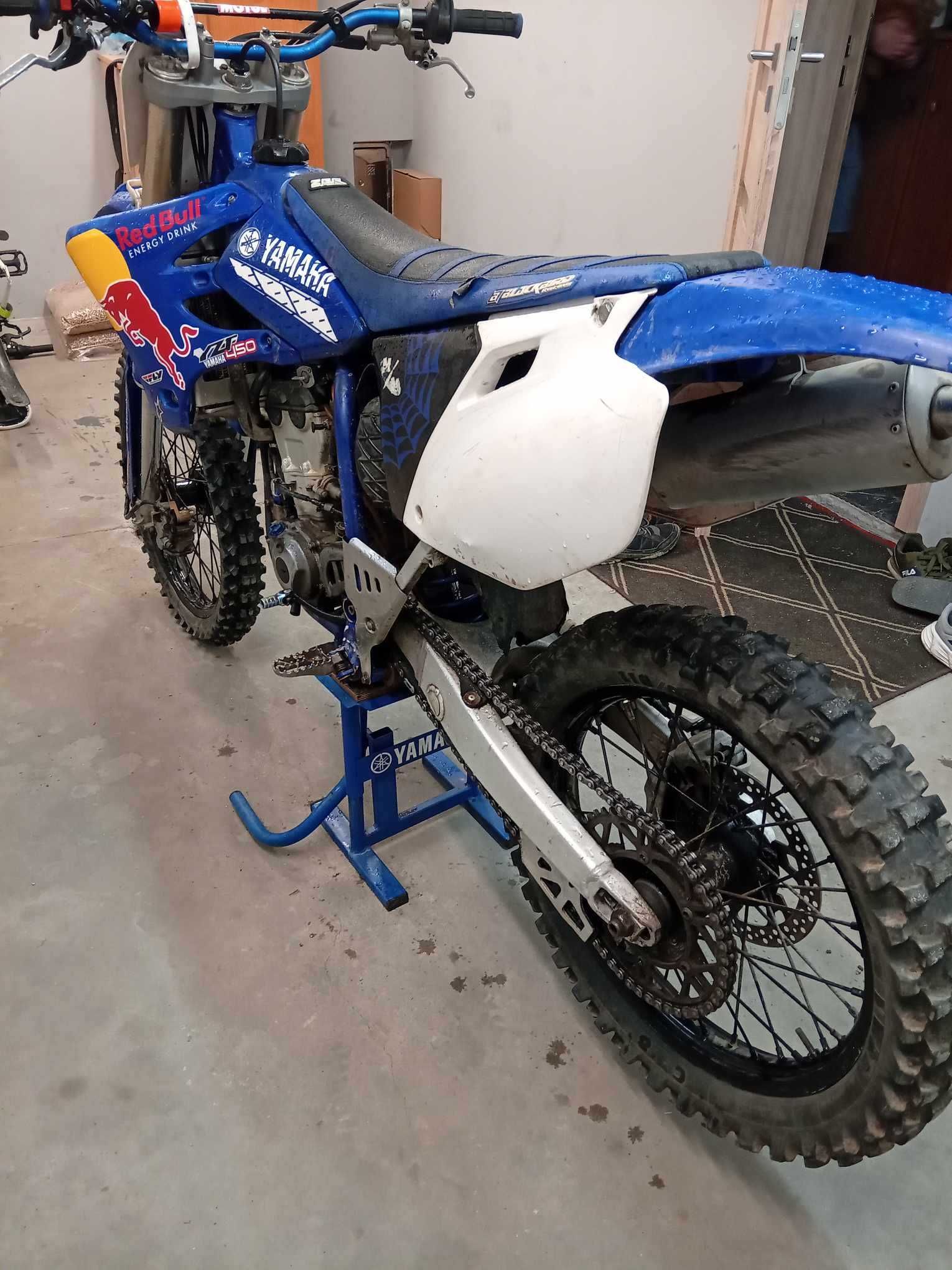 Cross Yamaha YZF 250 4T