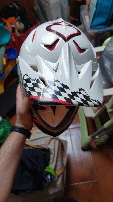 Capacete de DH Pro-Tec