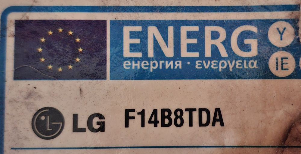 Máquina de lavar roupa LG F14B8TDA avariada