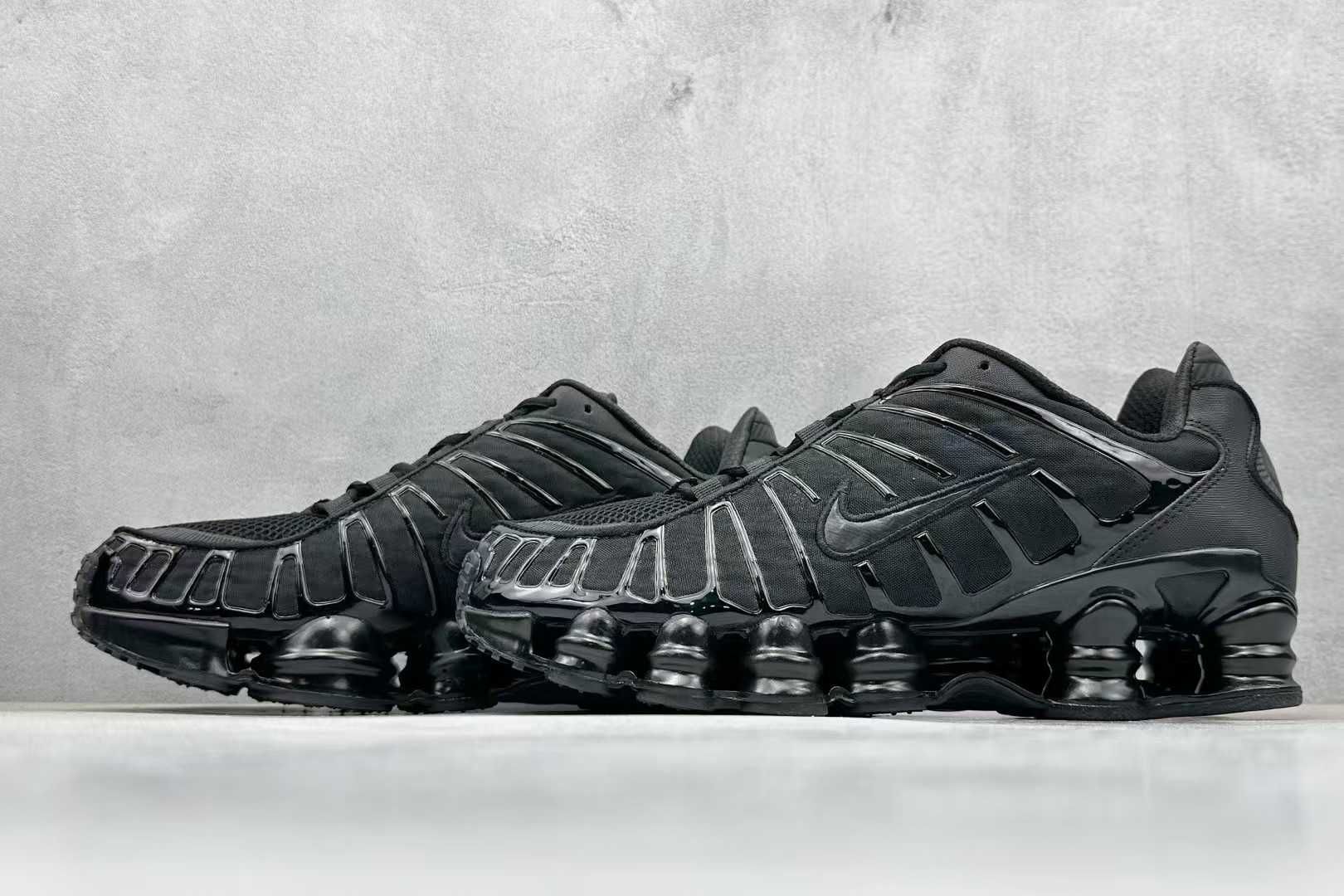 Buty NikeShox TL Moda Obuwie sportowe rozmiar. 43