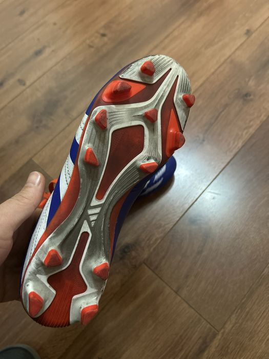 Бутси adudas  40 розмір