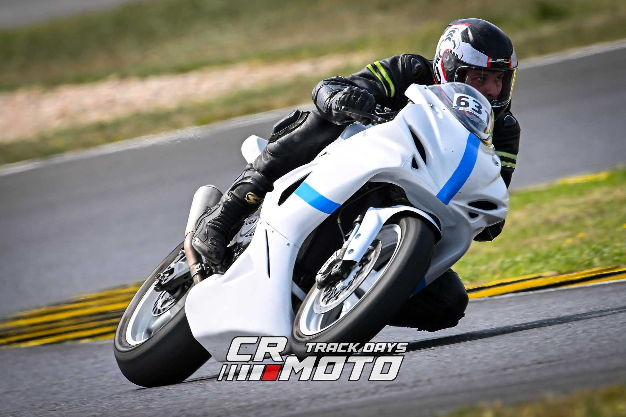 Suzuki GSXR 600 L5 2015 Ohlins tor torowka torowanie r6 zx6r