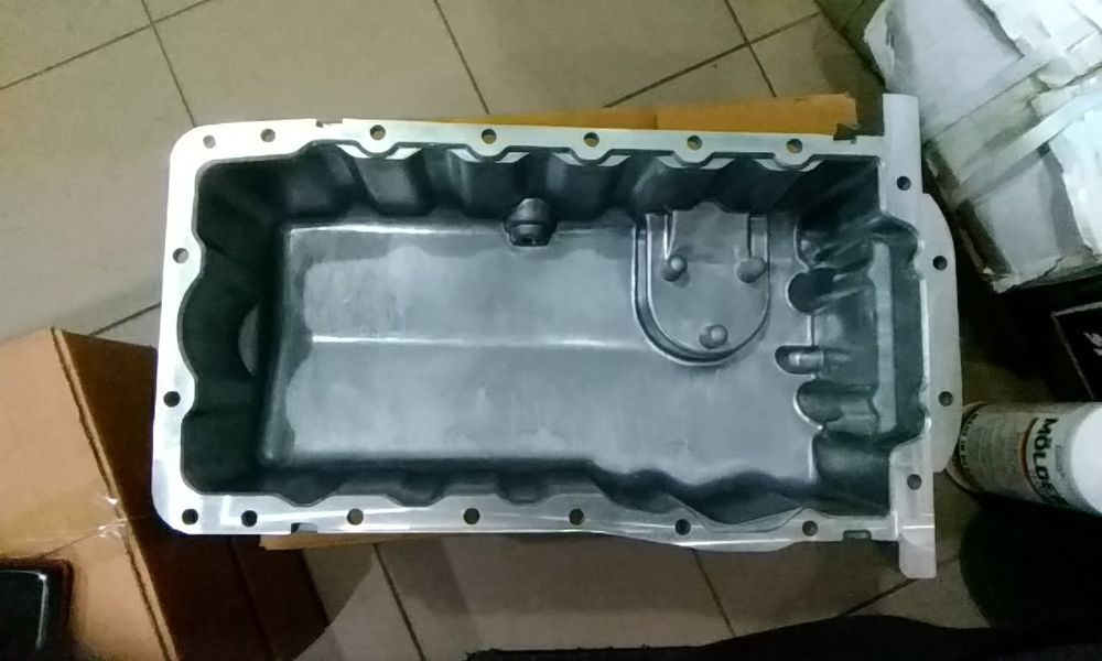 Піддон масляний поддон VW Golf Bora Гольф4 Skoda Octavia октавіа