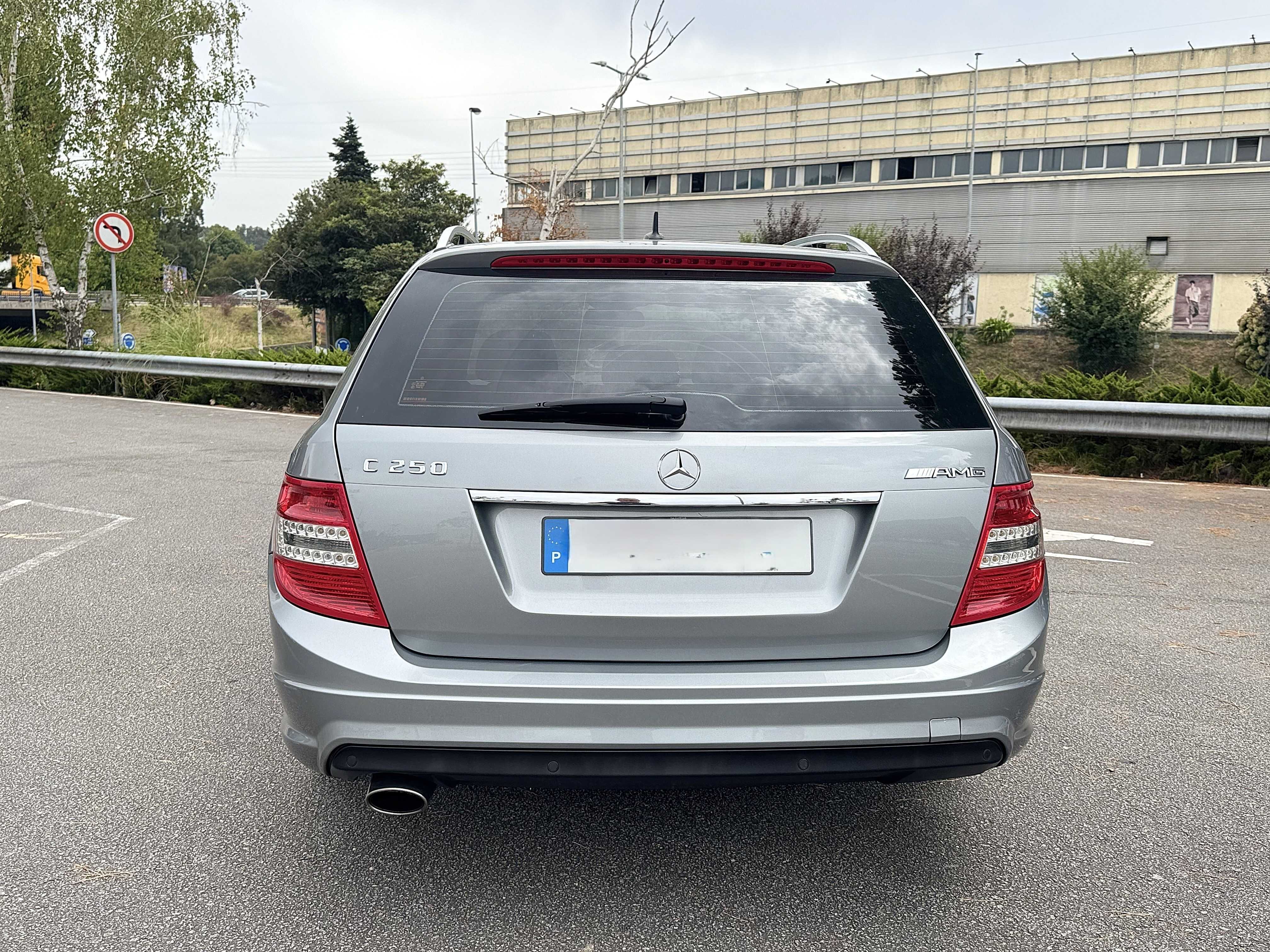 Mercedes-Benz C 250 Cdi AMG 204cv Full Extras