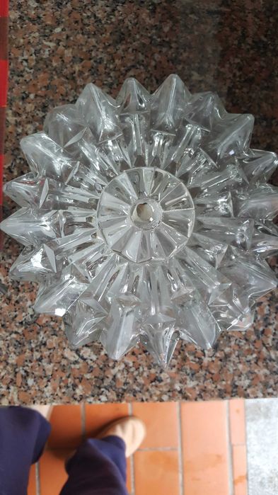 Vendo candeeiro de teto para casa de banho