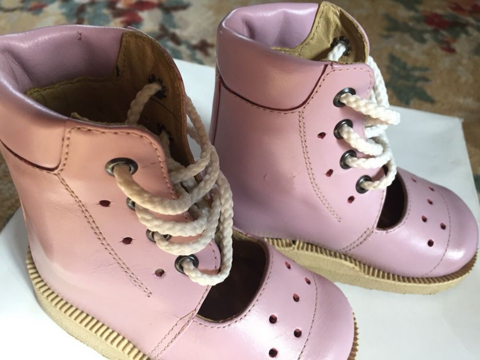 Ортопед. босоножки размер 12;13;13,5;14,5 см.!