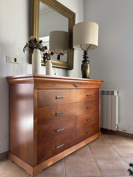 Cómoda de Madeira Maciça