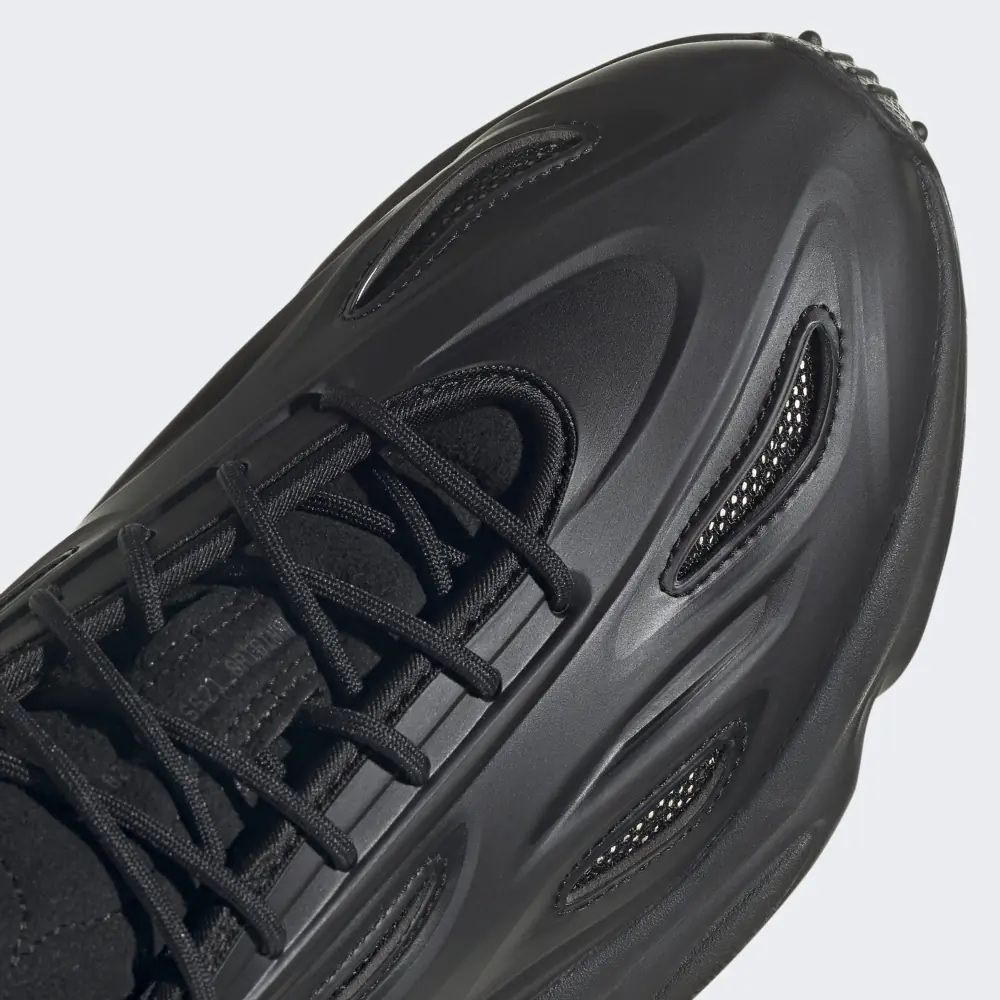 Чоловічі оригінальні кросівки Adidas Ozweego Celox