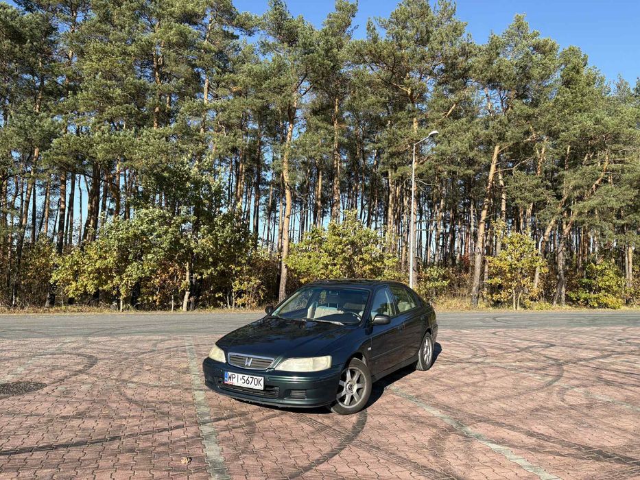 Honda Accord VI 1.8 benzyna