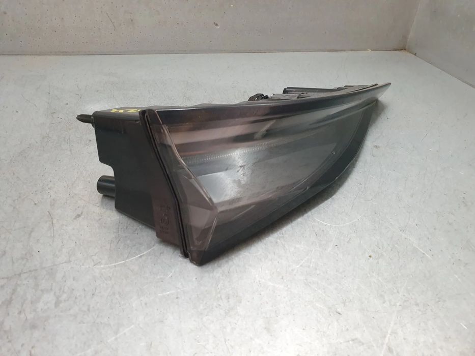 Farolim da mala esquerdo RENAULT Symbioz