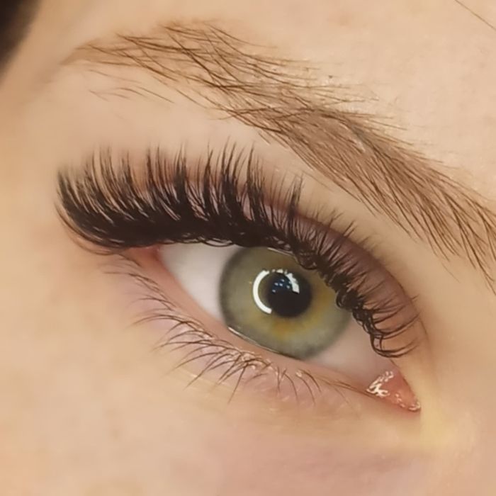 Нарощування вій/Наращивание ресниц. Запорожье, центр.