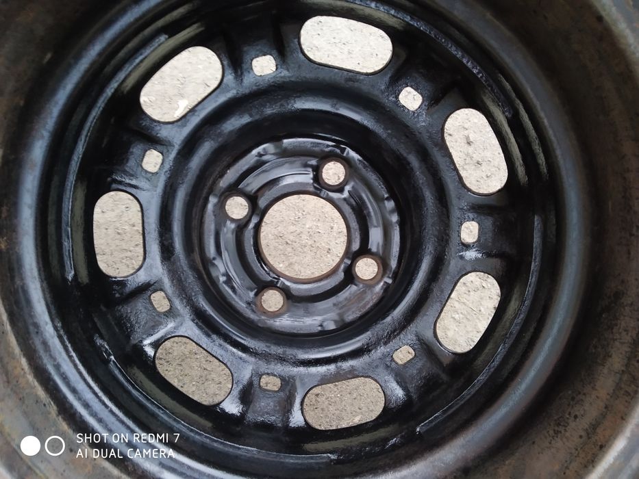 Диск з шиною розмір 14. Опель Фольцваген.