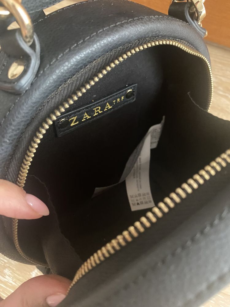 Сумка фірми Zara