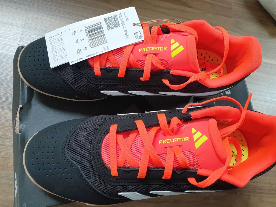 Adidas Predator Club Sala roz 42