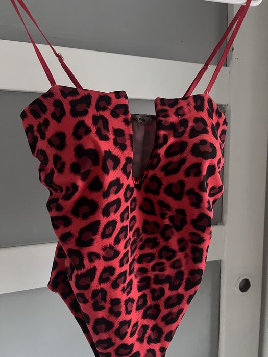 Body damskie czerwone