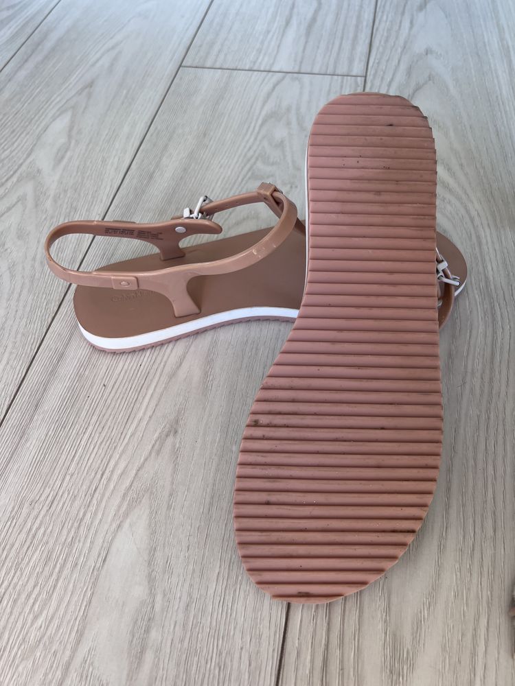 Calvin Klein klapki sandałki rozmiar 41 nowe
