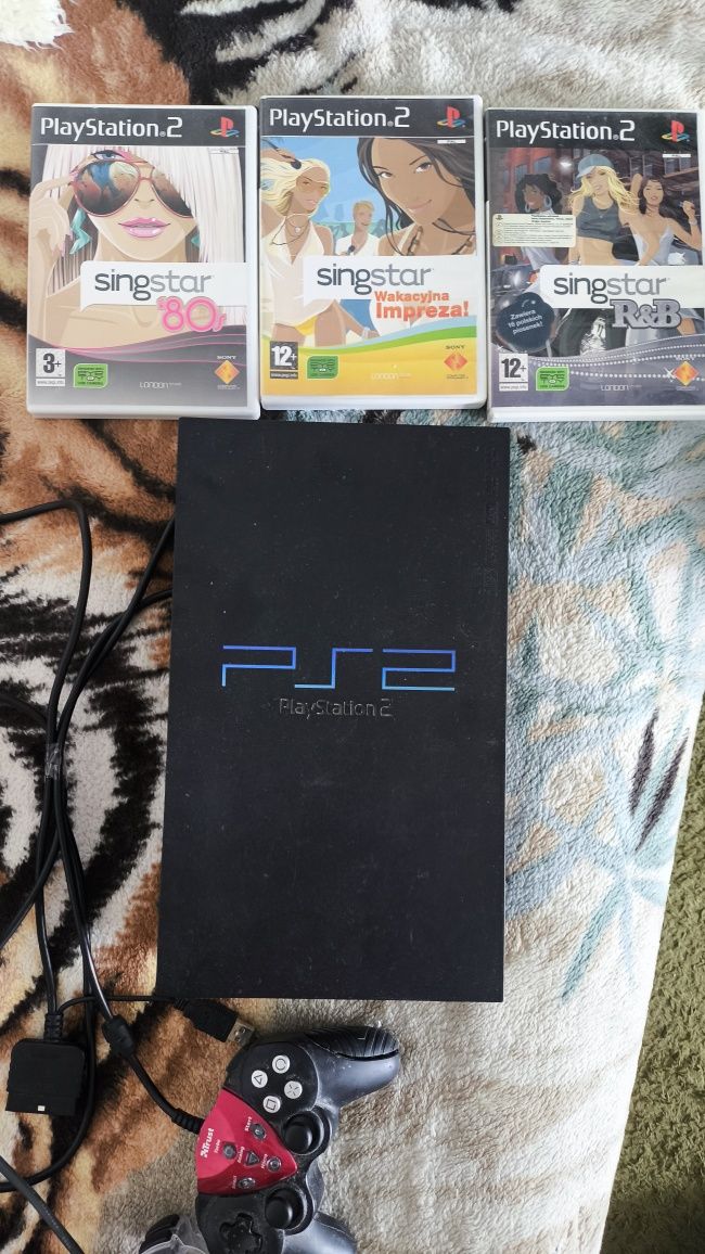 SCPH 30003 R PlayStation 2 Slim + pady, mikrofony i gry SingStar