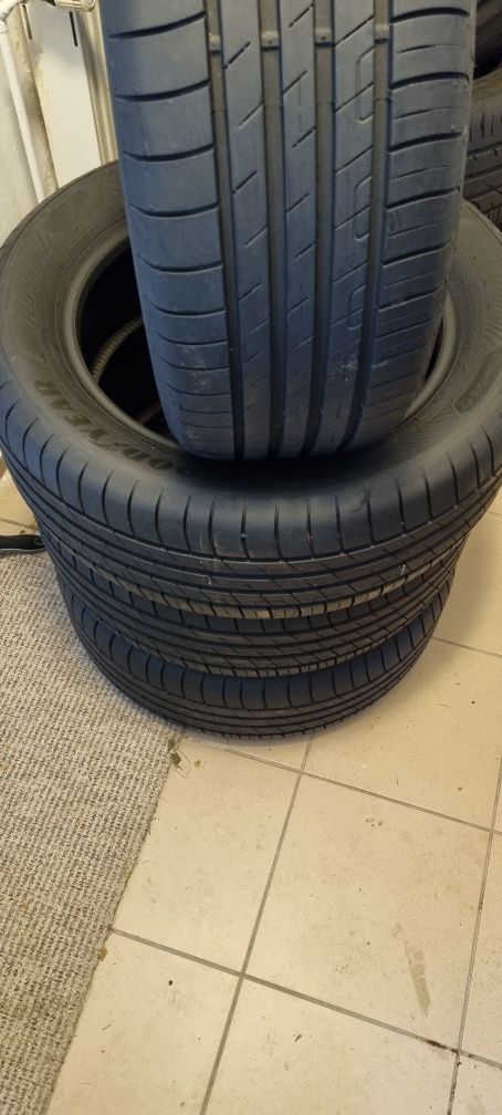 Kpl opon letnich Goodyear 225 55r17demo rok 22