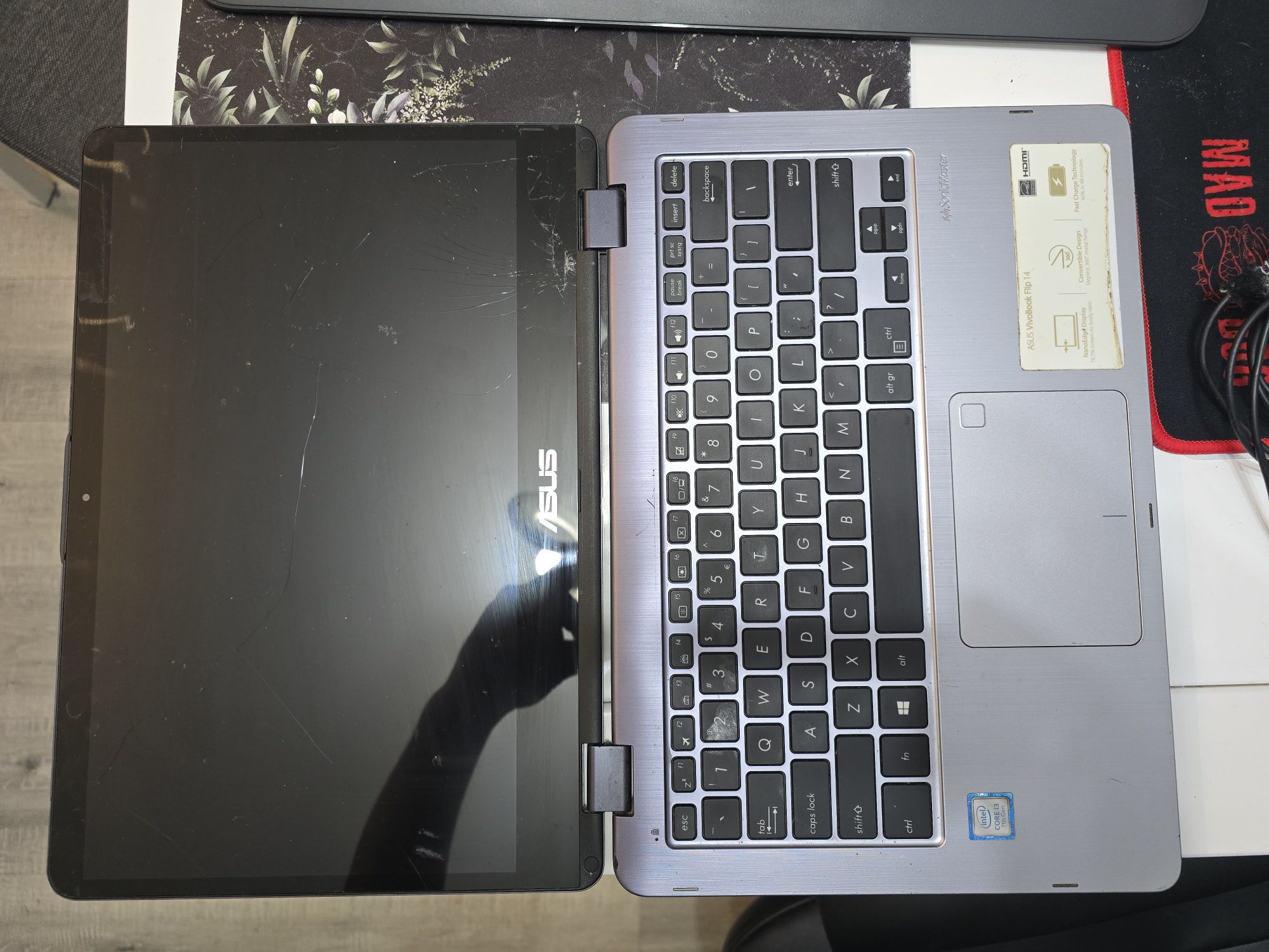 Asus tp410u i3 7100U 4Gb RAM 256Gb