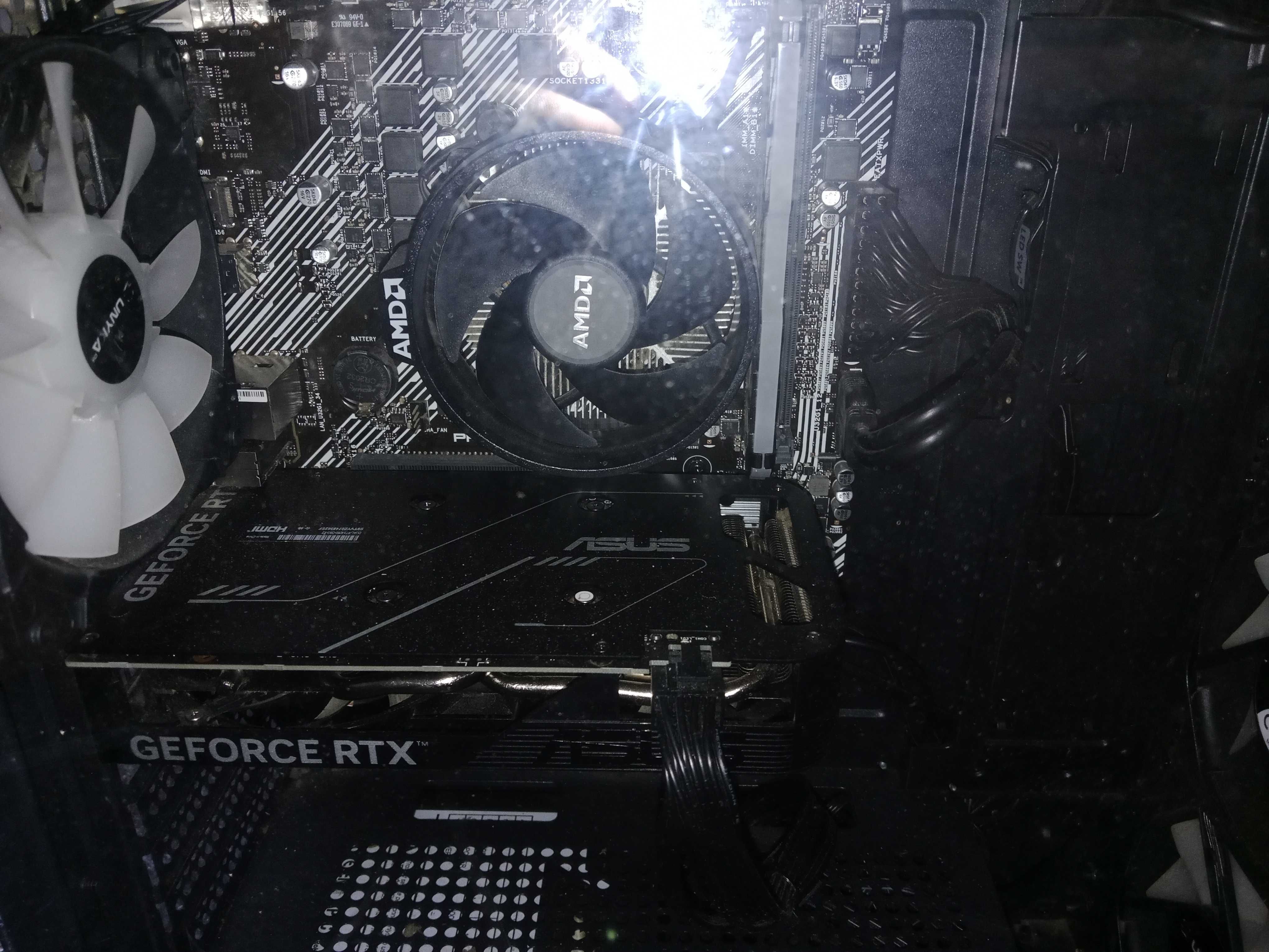 Vendo torre gaming com placa gráfica 4060
