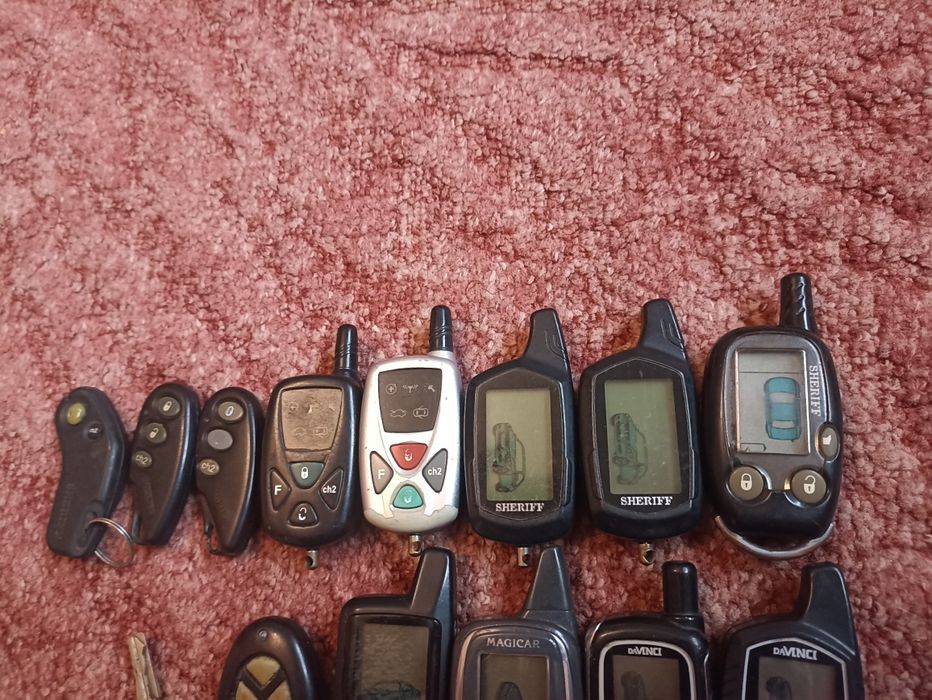 Пульти до сигналізацій  різних.