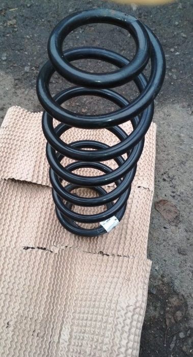 Пружина задняя Skoda Octavia, Volkswagen, VAG 5Q0 511 121 BD