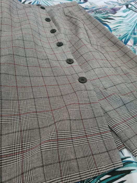 Ołówkowa spódnica w szarą kratkę H&M