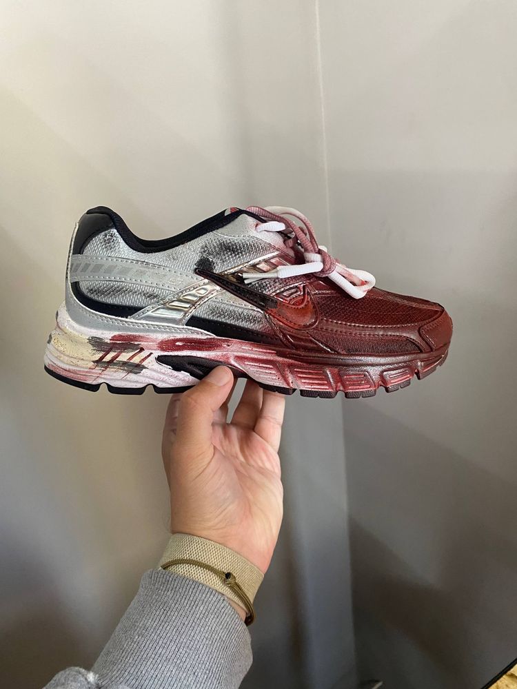 Nike Initiator Custom Red