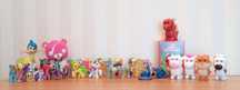 Багато різних фігурок: Pixar, My little pony, Funko pop, Adopt me