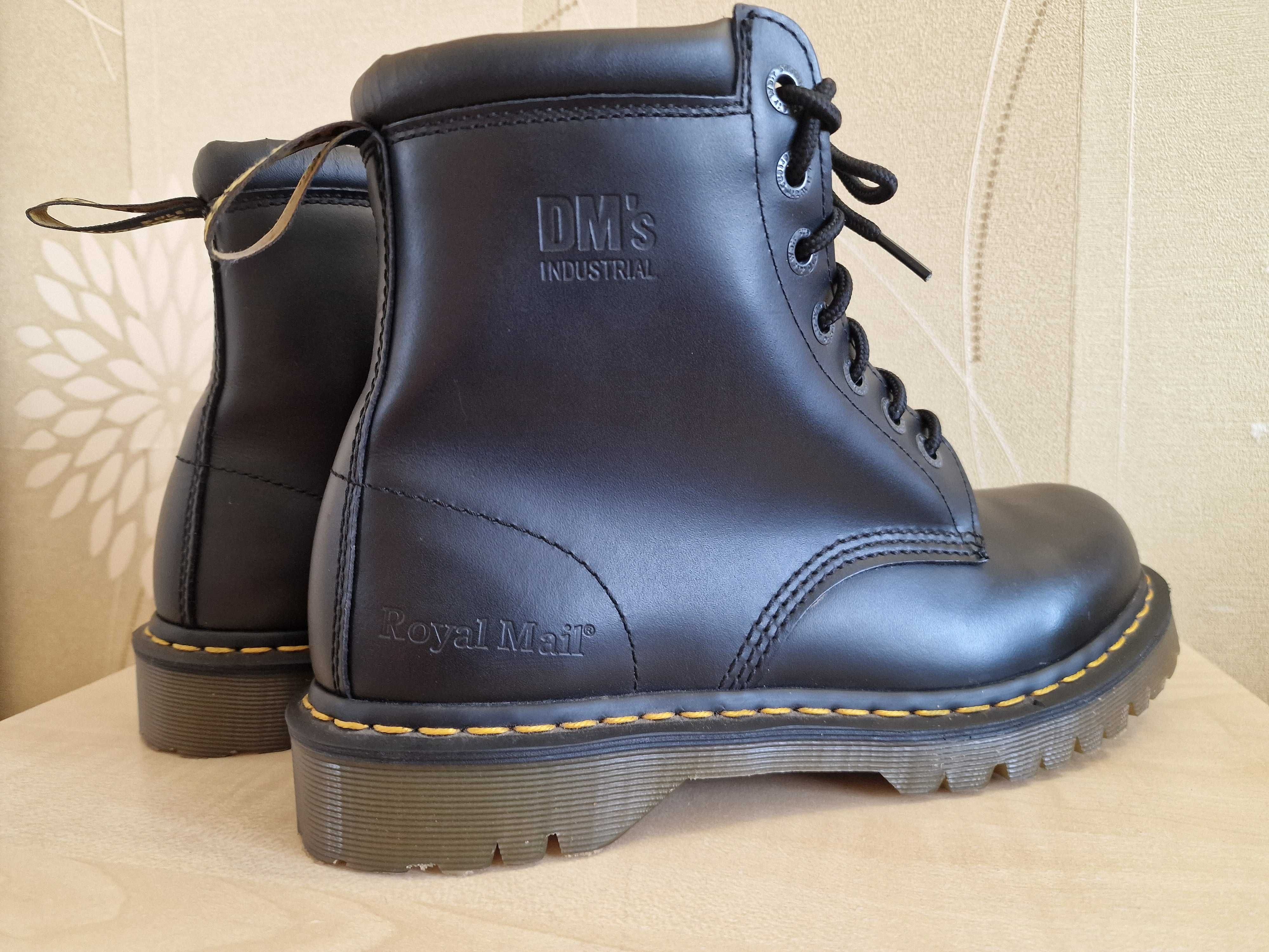 Ботинки Dr Martens Industrial Royal Mail оригинал размер 43