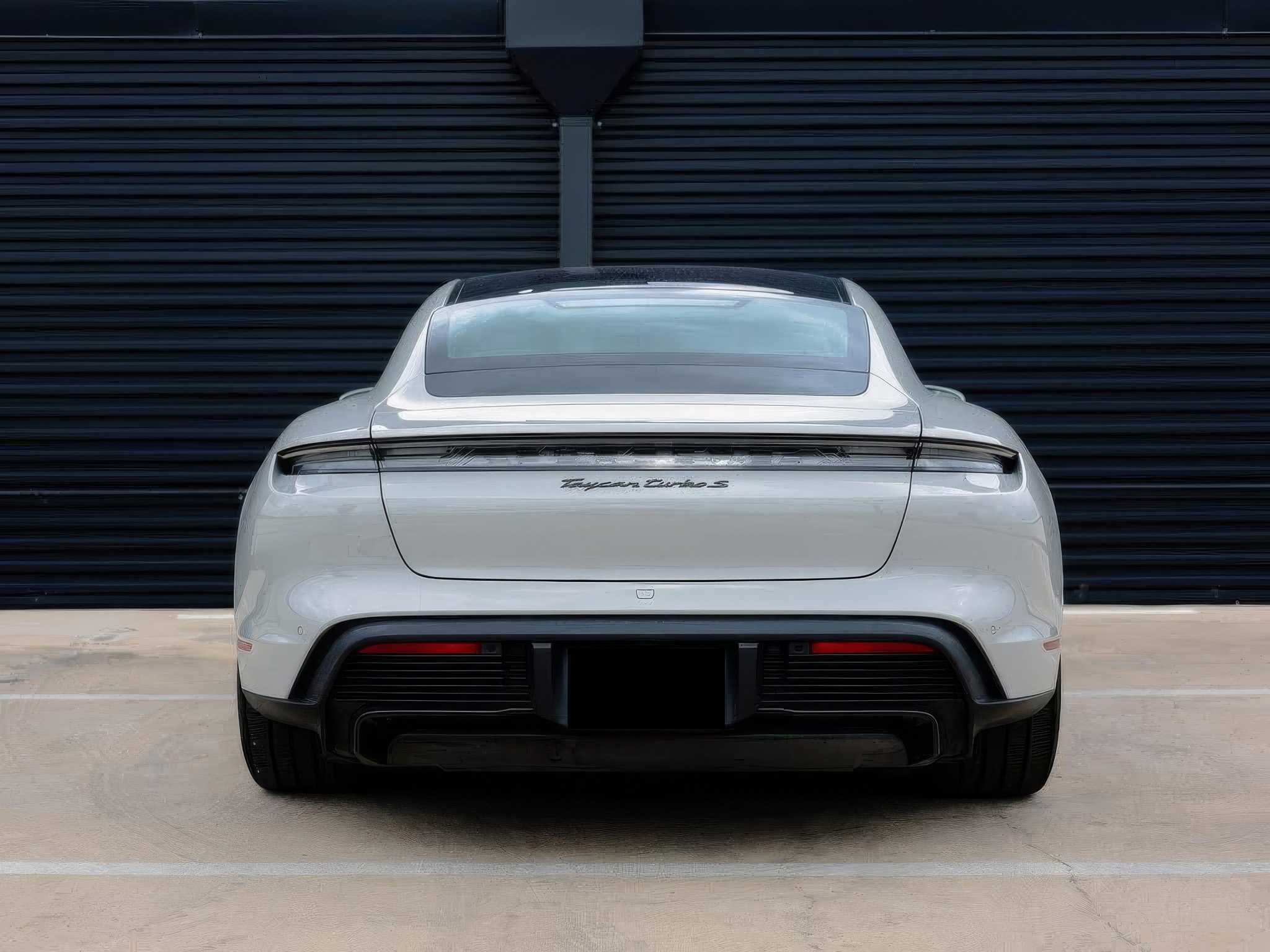 2022 Porsche Taycan Turbo S Sedan