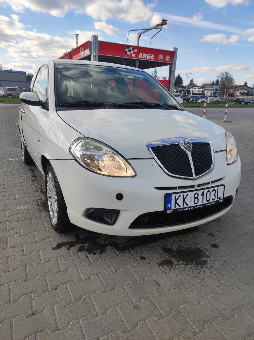 Lancia Ypsilon 1.2i 2008