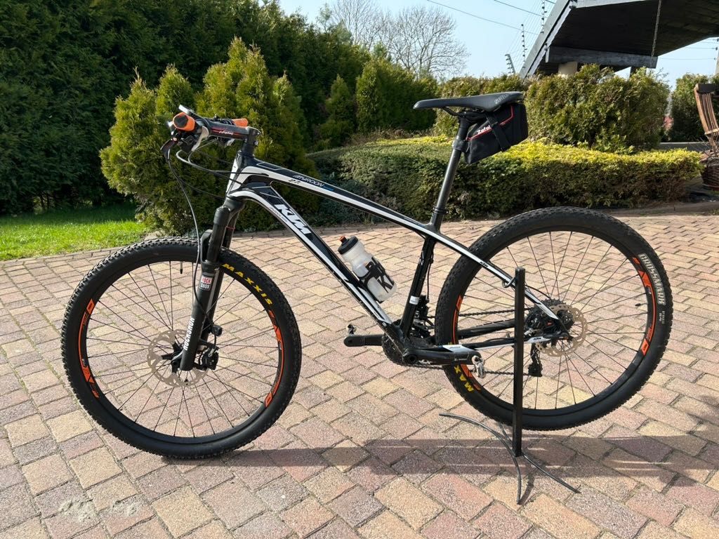 KTM XT Carbon Myroon 27,5'; 17,5' master osprzęt i koła